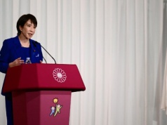 Gwałtowne spadki waluty, obligacji, indeks giełdowy blisko rekordu. Japonia ma własną „żelazną damę” jako nową premier