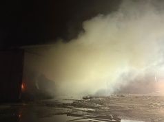Pożar na składowisku odpadów. Akcja gaśnicza trwała całą noc