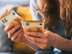 Szukają Polaków do pracy. Płacą równowartość 3 tys. zł tygodniowo