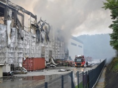 To była niespokojna noc. Eksplozje i zaciemnienie we Lwowie, paraliż lotniska w Wilnie