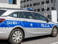 Poranna tragedia na trasie S61. Są ranni i ofiara śmiertelna. Droga jest zablokowana