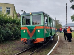 Powrót do przeszłości w wąskotorówce. Zabytkowe pociągi uczciły 120-lecie linii kolejowej na Żuławach