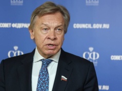 Moskwa o dronach nad lotniskami. Senator kpi i wskazuje winnych