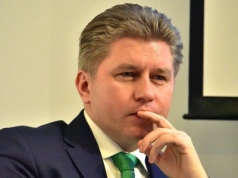 Trzaskowski zrozumiał snusa Nawrockiego? Matczak: „Miał być kompromitacją, okazał się atutem”