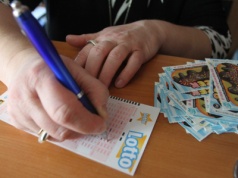 Kumulacja Lotto rozbita. Dwie wielkie wygrane w loterii