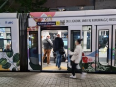 Stare Miasto chce przywrócenia gotówki. Dzielnica przeciwko bezgotówkowym biletom w Krakowie