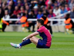 Lewandowski nie strzelił karnego! Co za pudło