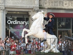Nowy Jork w biało-czerwonych barwach – 88. Parada Pułaskiego przeszła Piątą AlejąB