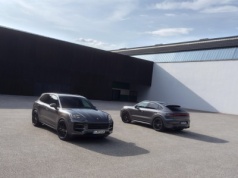Porsche ubiera Taycana i Cayenne w czerń. Czy pakiet Black Edition to najlepsza okazja na rynku?