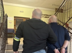 Pseudokibice pobili dwóch mężczyzn. Jednemu grozi trwałe kalectwo