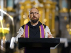O. prof. Jan Strumiłowski: Kościół „inkluzywny”? Mamy być „Państwem Bożym”, a nie ziemskim