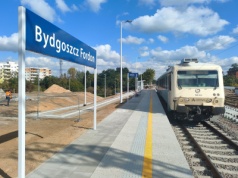 Bydgoszcz Fordon ma już nowy peron. Praca na Kujawach wre