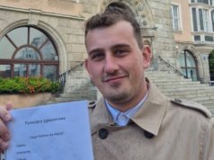 „Prezydent podcina fundament miasta!” – Mateusz Rostkowski ostro o decyzjach Roberta Szewczyka