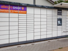 InPost obniża ceny. Giganci się spierają, a klienci korzystają