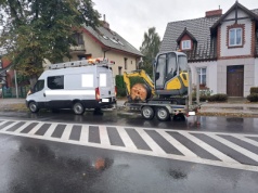 Zderzenie dwóch pojazdów, kobieta przewieziona do szpitala
