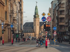 Luksemburg poszukuje pracowników: zapewnia wysokie zarobki, nawet ponad 6000 euro i wysoką jakość życia