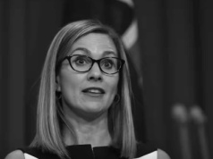 Absurdalne grzywny za brak cenzury sieci. Biurokratka z Australii usiłuje rządzić Internetem w USA i Europie
