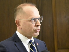 Bogaci nie potrzebują edukacji zdrowotnej? Absurdy Szczerby