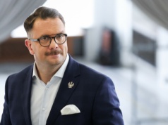 Poseł Mejza ukarany przez komisję etyki za bluzgi w stronę senatora i jego żony