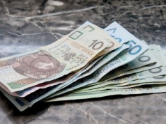 Europa szykuje się na kryzys. Bank centralny ostrzega: wypłać gotówkę. Padła konkretna kwota