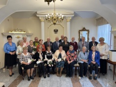 12 par odznaczonych Medalami za Długoletnie Pożycie Małżeńskie