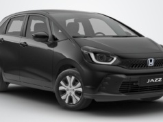 Honda Jazz w tańszej wersji wróciła. Trzymajcie szczęki w drodze do salonu