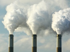 Bruksela pozywa Polskę za brak planu dla energii i klimatu