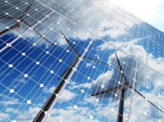 Słońce i wiatr lepsze od węgla. Odnawialne źródła energii wiodą prym