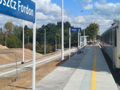 Nowy peron kolejowy w bydgoskim Fordonie. Następny w kolejce jest przystanek Stary Fordon