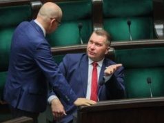 Czarnek: Zadbajmy o ludzi, a w drugiej kolejności o zwierzęta