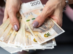 Tyle trzeba zarabiać w Polsce, by móc nazywać się bogaczem. Powyżej tej kwoty zaczyna się elita