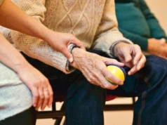 Bon senioralny w 2026 roku. Z szumnie zapowiadanego wsparcia skorzysta niewiele osób