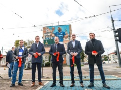 Król Ishak jak malowany! Kibice, Klub, Superbet i MPK Poznań upamiętniają Majstra dla Kolejorza!