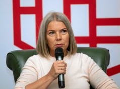 Była unijna komisarz Elżbieta Bieńkowska ma nową pracę w Ukrainie. Na kolei