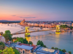 Budapeszt restauracje – gdzie smacznie i tanio zjeść w stolicy Węgier