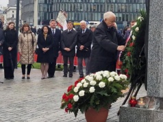 Gęsta atmosfera na miesięcznicy smoleńskiej. Kaczyński nie wytrzymał, padły słowa o …
