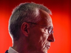 „Inwazji na Ukrainę można było zapobiec”. Były sekretarz generalny NATO Stoltenberg o błędach NATO i roli Trumpa