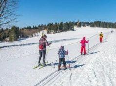 Skipassy na 5 stoków o połowę taniej. Ruszyła promocja przed sezonem