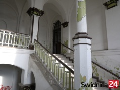 Sprzedać się go nie udało, ale zostanie zabezpieczony przed niszczeniem. Starostwo zleciło wykonanie prac przy zabytkowym szpitalu