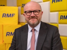 ​Jakie pytania znajdą się w teście obywatelskim? Zapytamy o to wiceszefa MSWiA