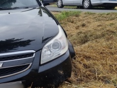 Syn przyjechał na ratunek pijanemu ojcu. Kiedy się odezwał, policjantów aż zatkało