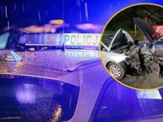 ​Tragiczny wypadek pod Łodzią. Kierująca nie żyje, pasażerka jest w stanie ciężkim
