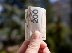 Sprawdź TOP promocje bankowe. Apple Watch, 800 zł premii, a może tania konsolidacja?