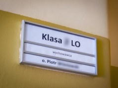 Watykan zajmie się skandalem z nauczycielem z bolesławieckiej Szkoły Pijarów