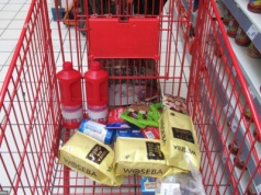 Ulubiony produkt Polaków drożeje jak szalony. Przy kasie załamują ręce, to może położyć branżę