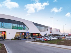 Centra handlowe zalewają okolice Warszawy. Sprawdź najnowsze inwestycje