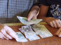 Rząd potajemnie tnie świadczenie dla seniorów. Tym osobom nie będzie już przysługiwać