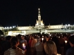 Fatima: Pielgrzymi z całego świata na uroczystości rocznicy zakończenia objawień maryjnych