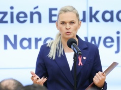 Dzień Nauczyciela bez lekcji, ale nie bez pracy. Co z opieką nad uczniami?