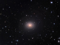NGC 2775. Kosmiczna zagadka, która dezorientuje astronomów
